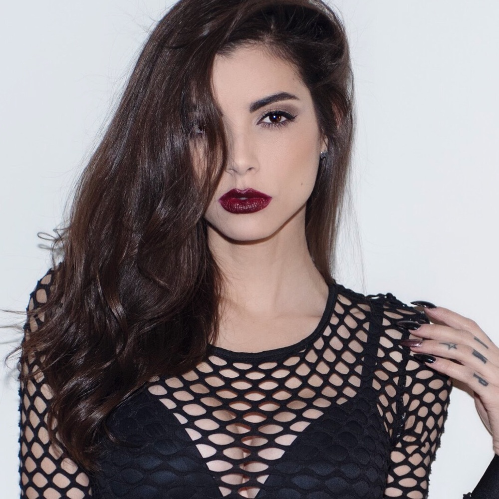 Meet your Posher, VAMP